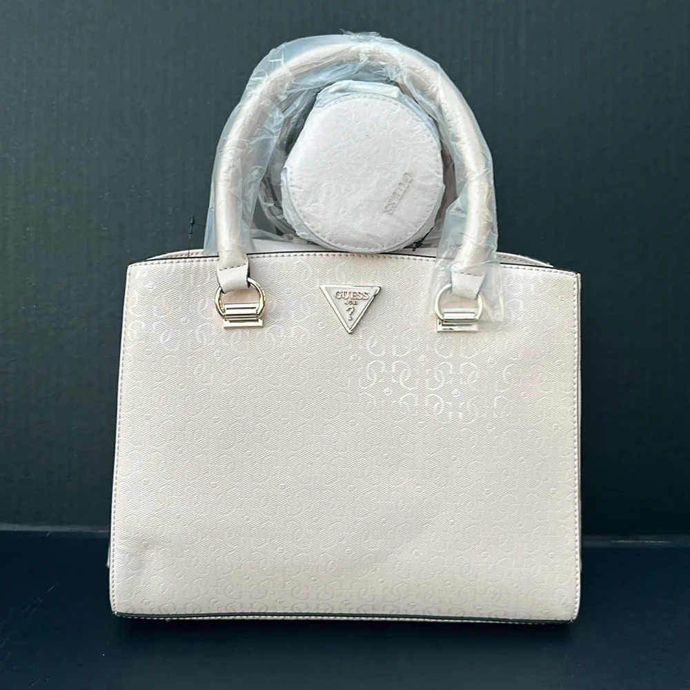 New GUESS Alexie Logo Girlfriend Satchel